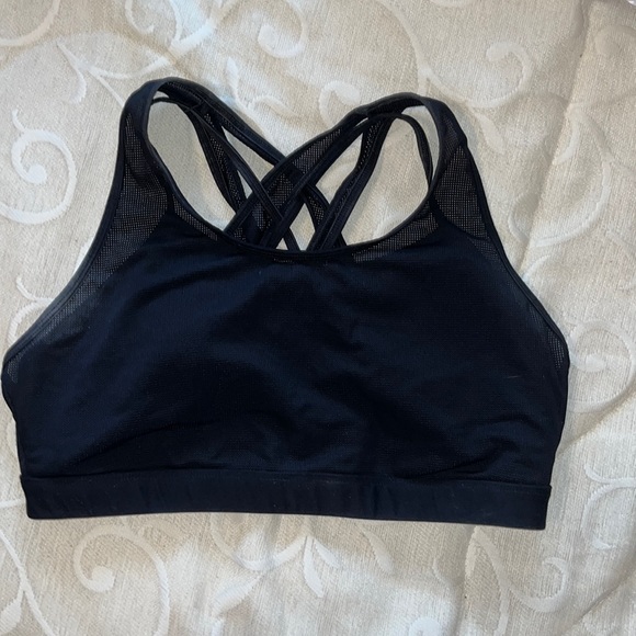 Fabletics Intimates & Sleepwear Fabletics Black Sports Bra Size Xxl Mesh Overlay Euc Poshmark